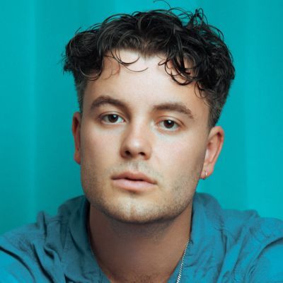 Noah Weatherby headshot